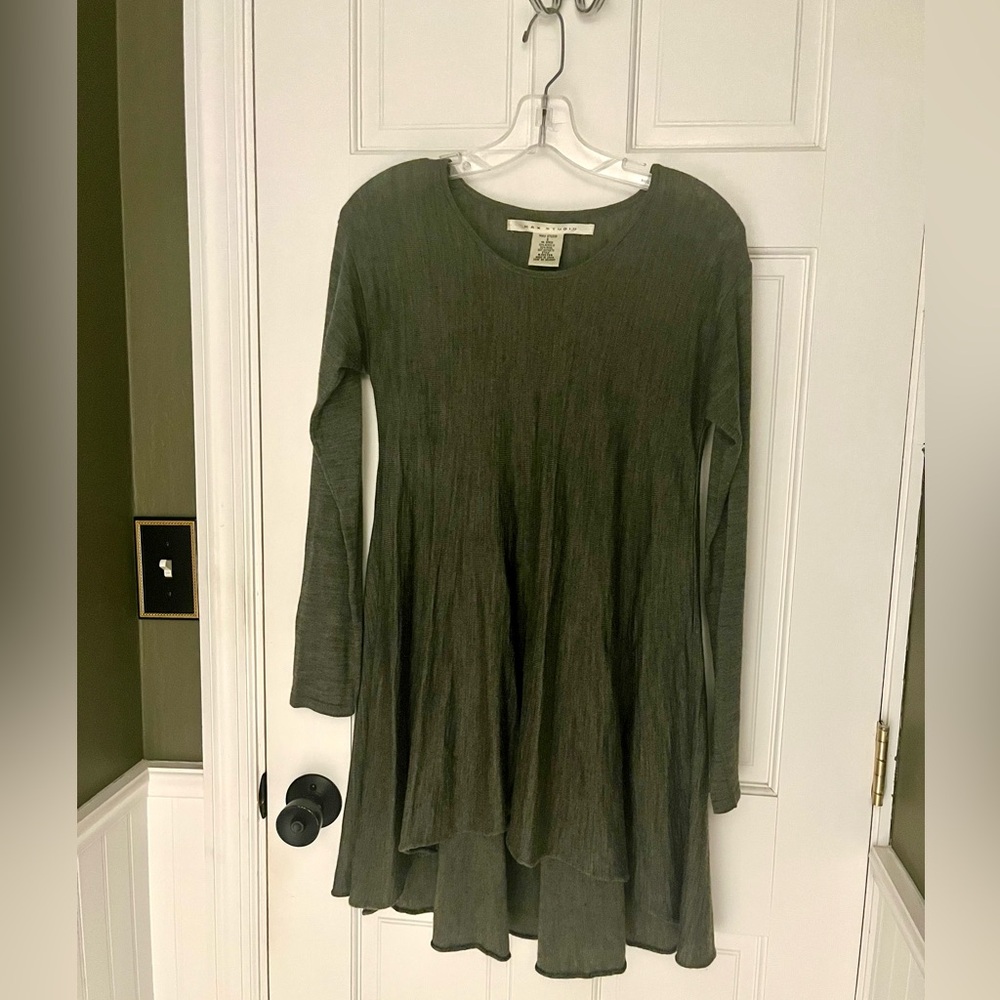 Max Studio gray long sleeve tunic